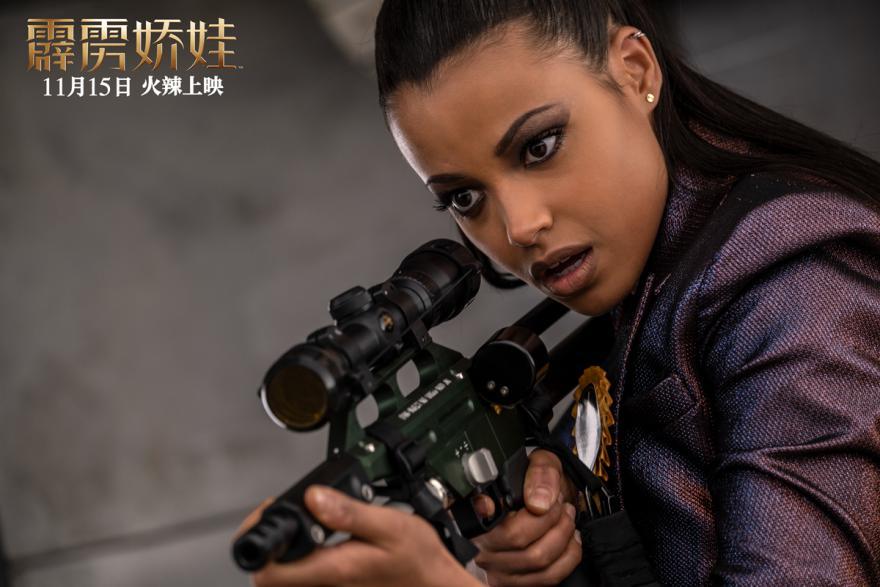 A到爆炸！看这三个女人打架，我差点被掰弯了