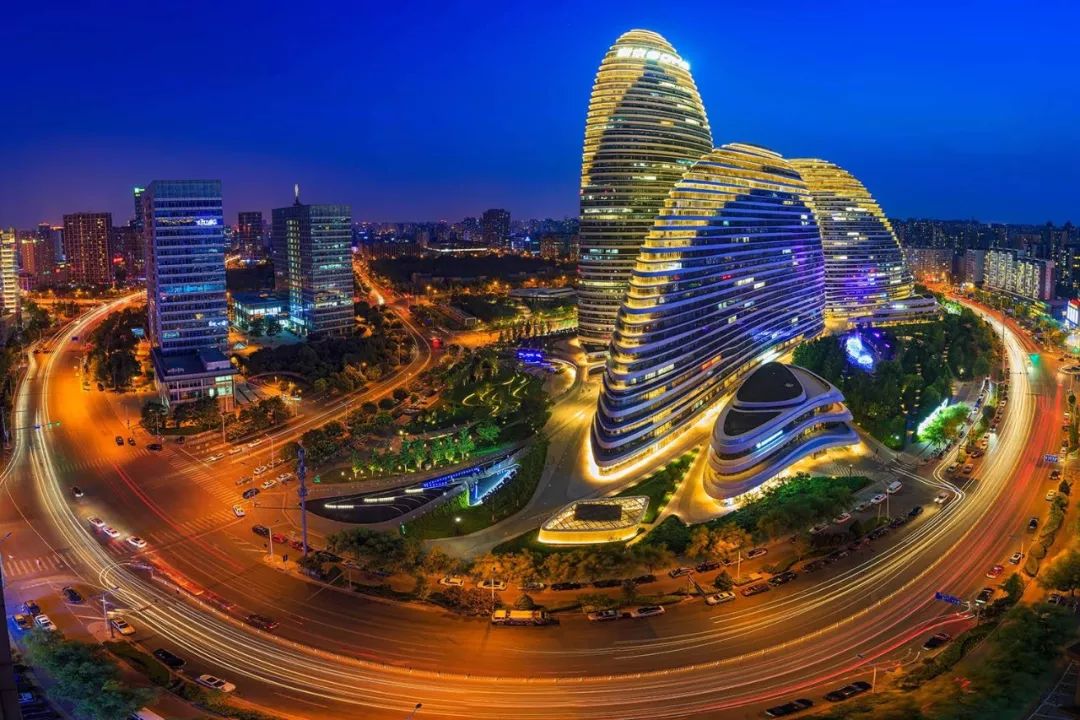 被*辱侮**和被伤害的望京：你们烧钱作死，关风水P事？