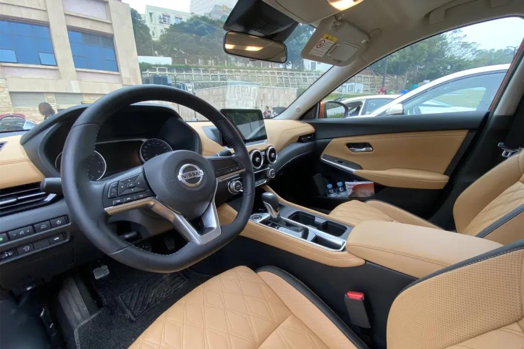 适合女生买的新手车推荐,买什么车最好看又便宜女士开的