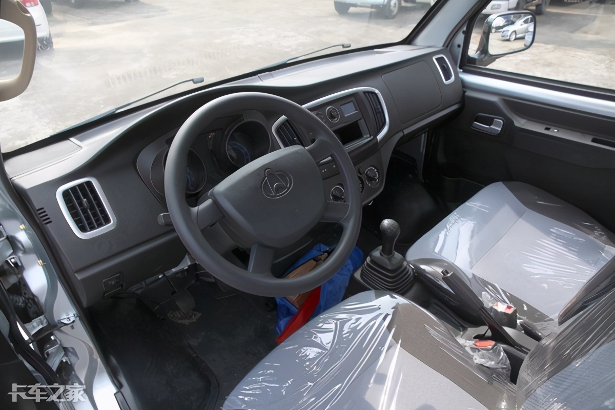 长安神骐t20厢货三米六,长安神骐3.3米货车能拉多少吨