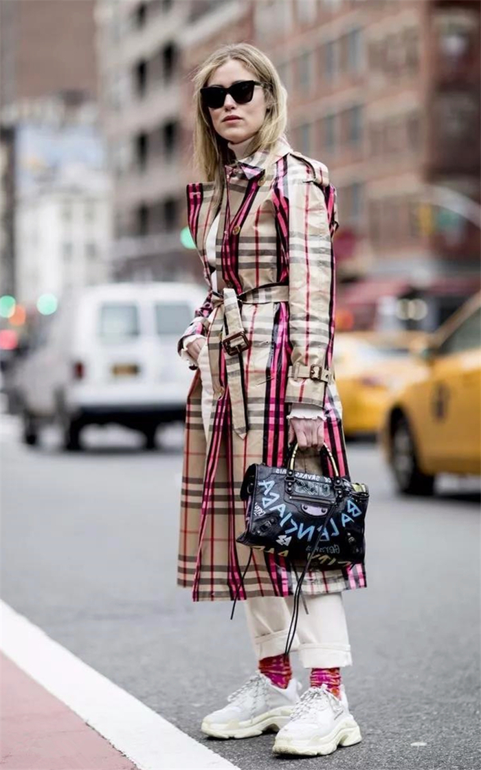 开春约会穿搭,平底鞋才是今春最好的搭配