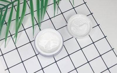 不畏秋老虎，通过保湿就能复活你的小脸蛋