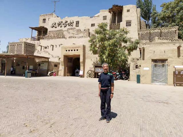 72岁老人游新疆,新疆自由行旅游攻略老人