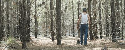 痴心妻子为“爱”绑架无知少女满足丈夫的施虐癖！