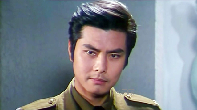 罕见老照片80年代男星,80岁老戏骨全部照片