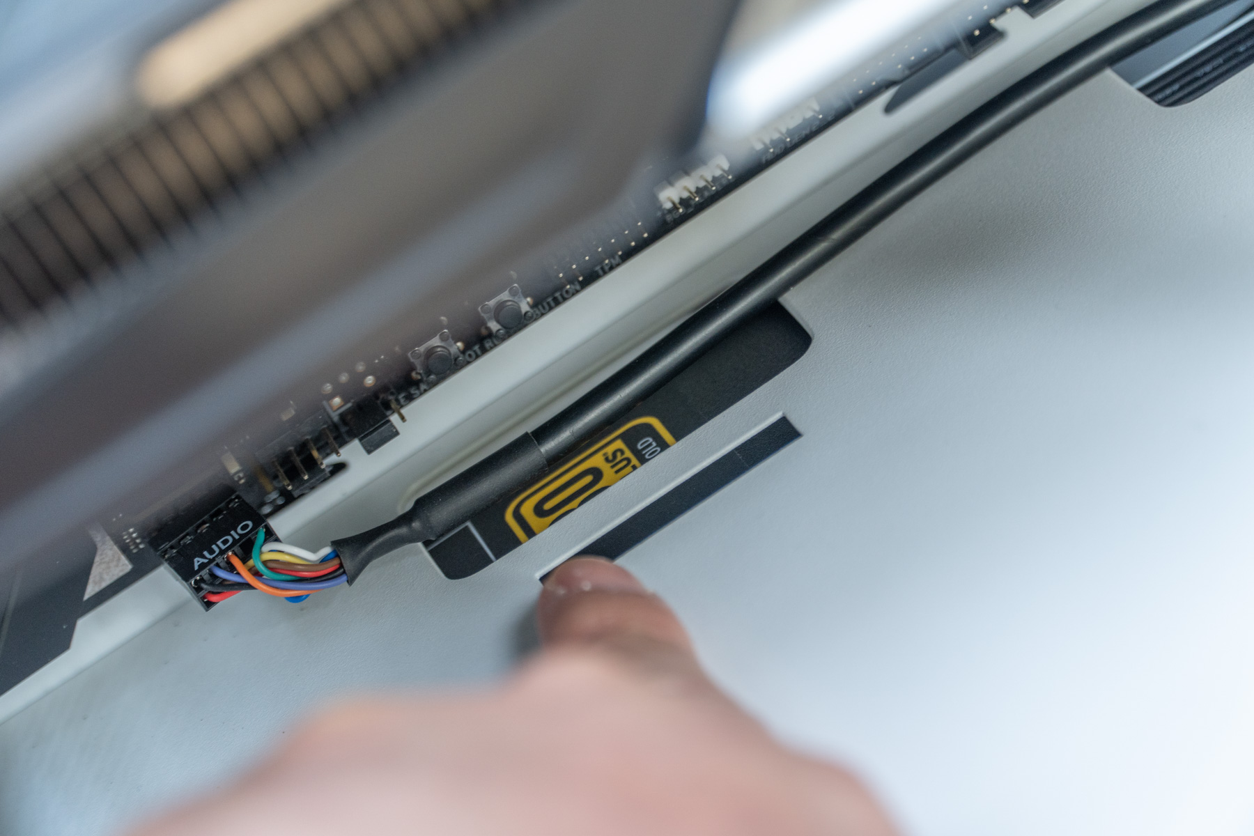 xpg入侵者机箱风扇,威刚xpg入侵者机箱教程