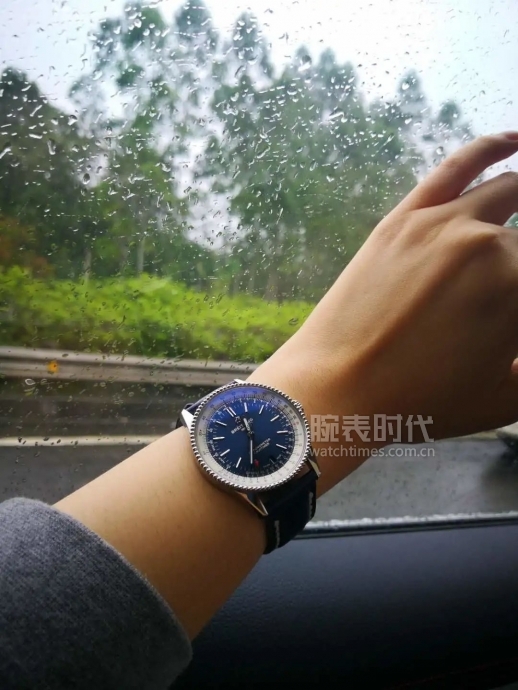 网友晒上千万的手表,网友晒1300手表