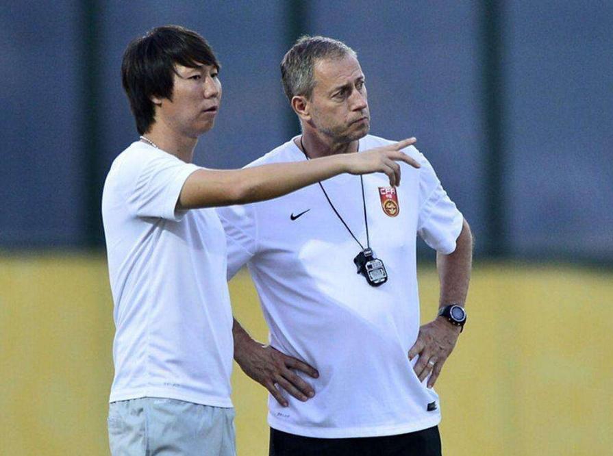 李铁：国产教练怎么了？取得的成绩比外国教练差么？