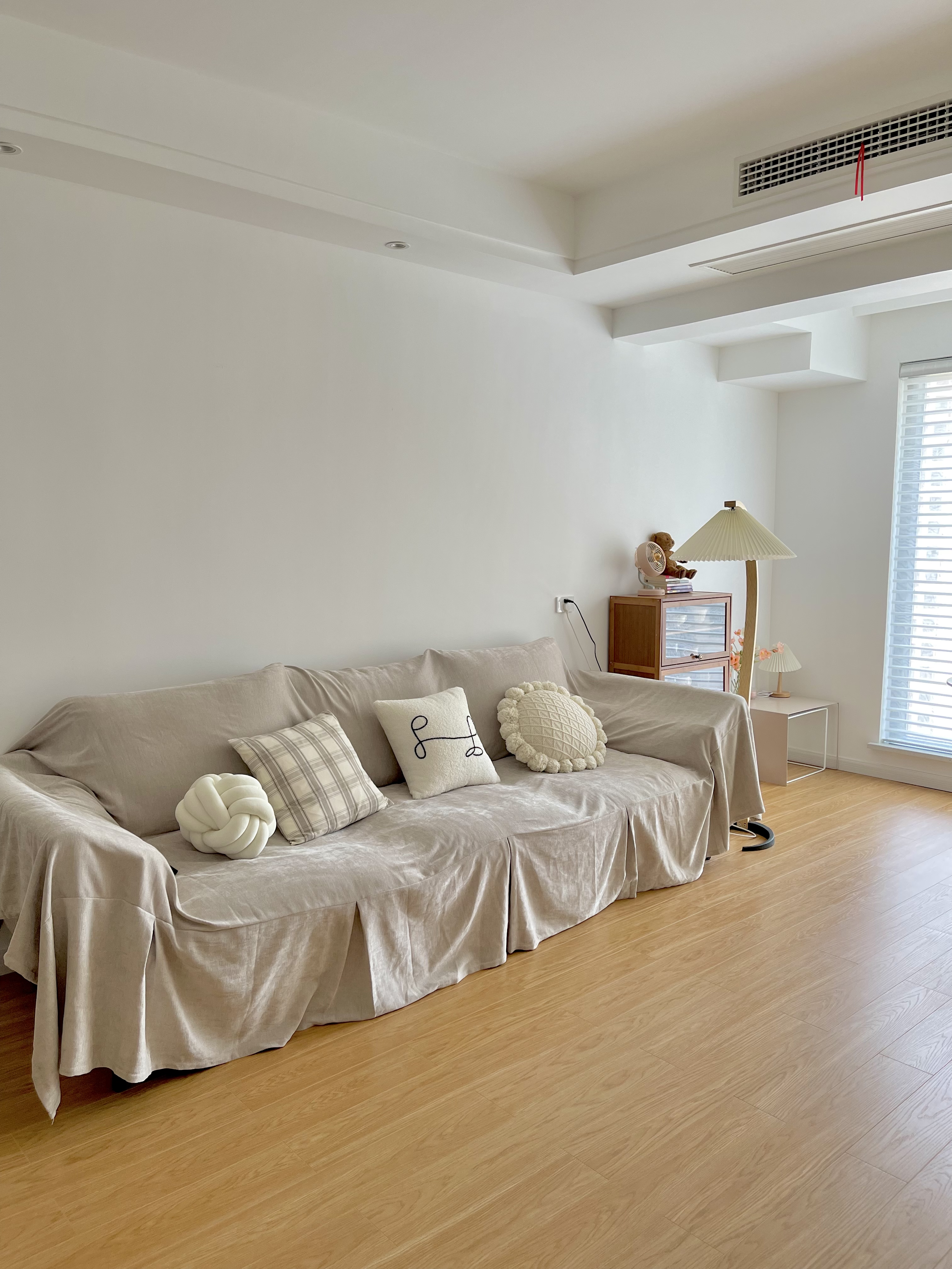 温馨的家怎么搭配好看,秋天家里该怎么装饰