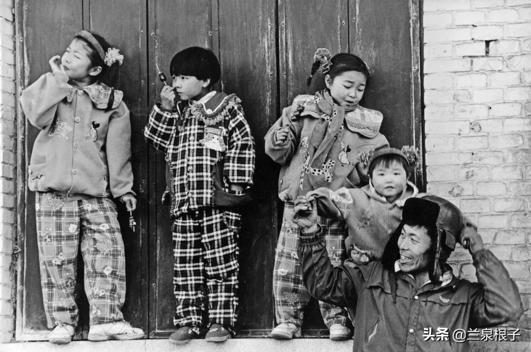 80年代火炉子家用,小时候煤火炉