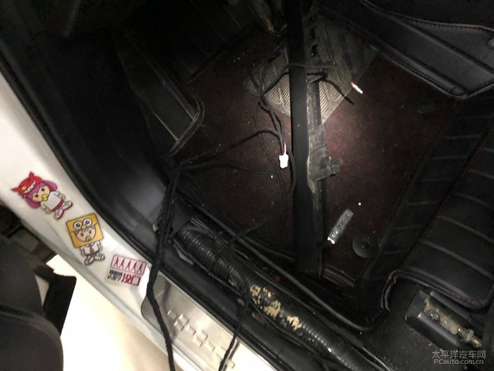 满意的静音电动尾门-门博士产品装车