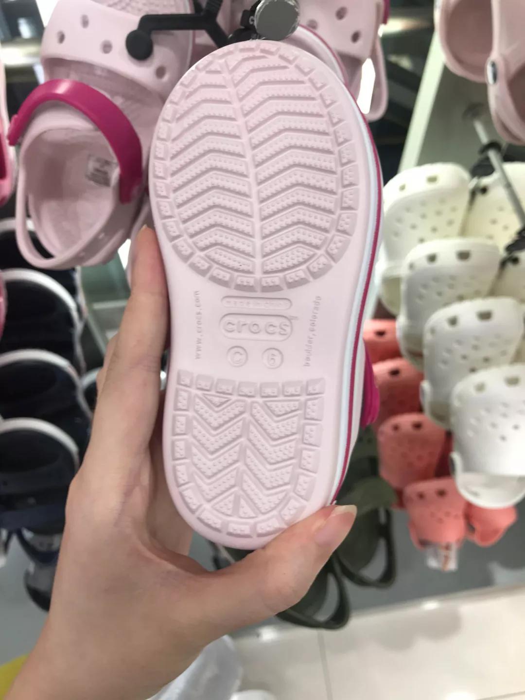 儿童凉鞋什么材质耐穿又好看,儿童凉鞋怎么推荐