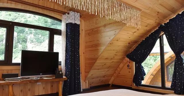 真正的森林树屋,这些树屋满足你对森林的所有幻想