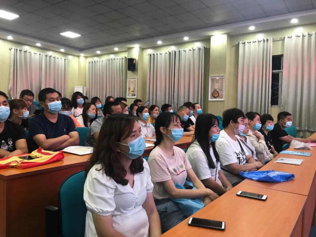 办群众满意的学校,办人民满意的教育学校幼儿园