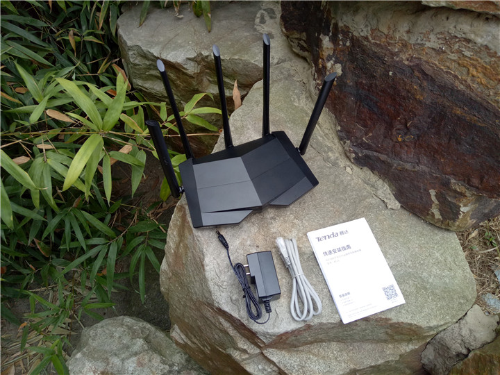 腾达ac11是真千兆路由器吗,腾达ac11是千兆还是百兆