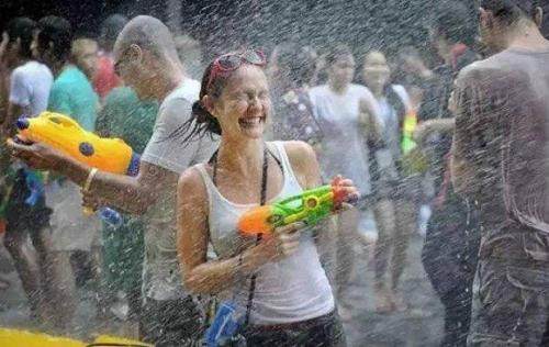 泰国泼水节假期,泰国泼水节今天开始没有