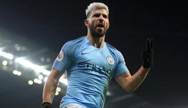 英超最佳前锋是哪个,英超近十年最佳前锋