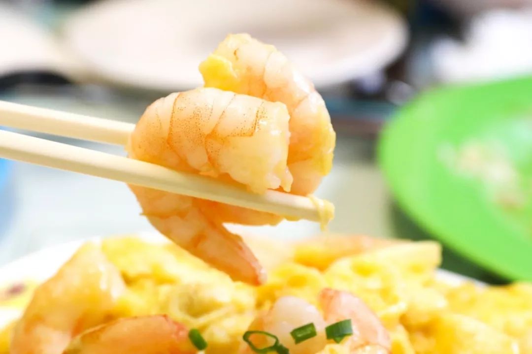 一筷子就能吃到香港，奶茶和西多士一定要安排