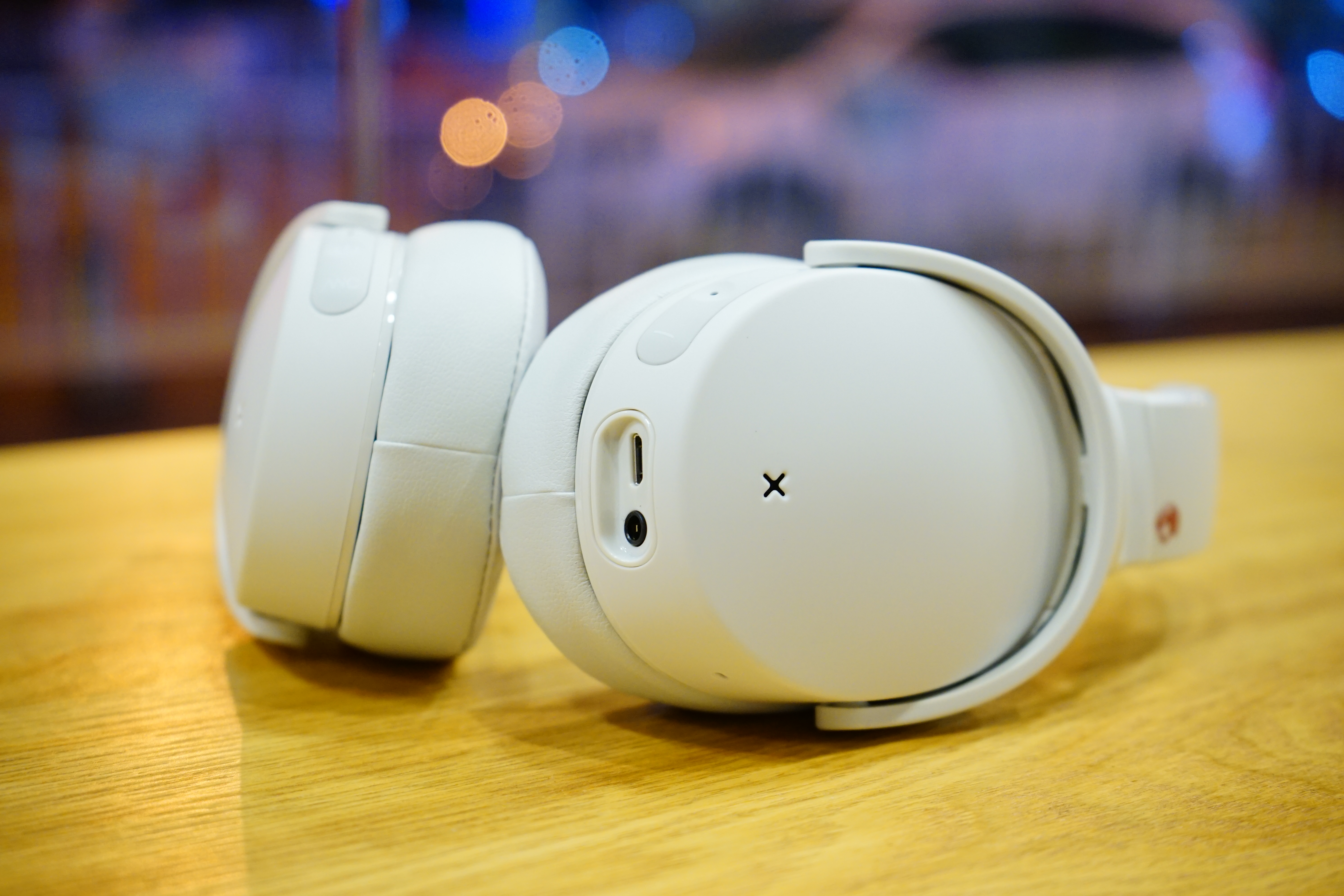 骷髅头头戴式耳机venue,千元级降噪蓝牙耳机推荐