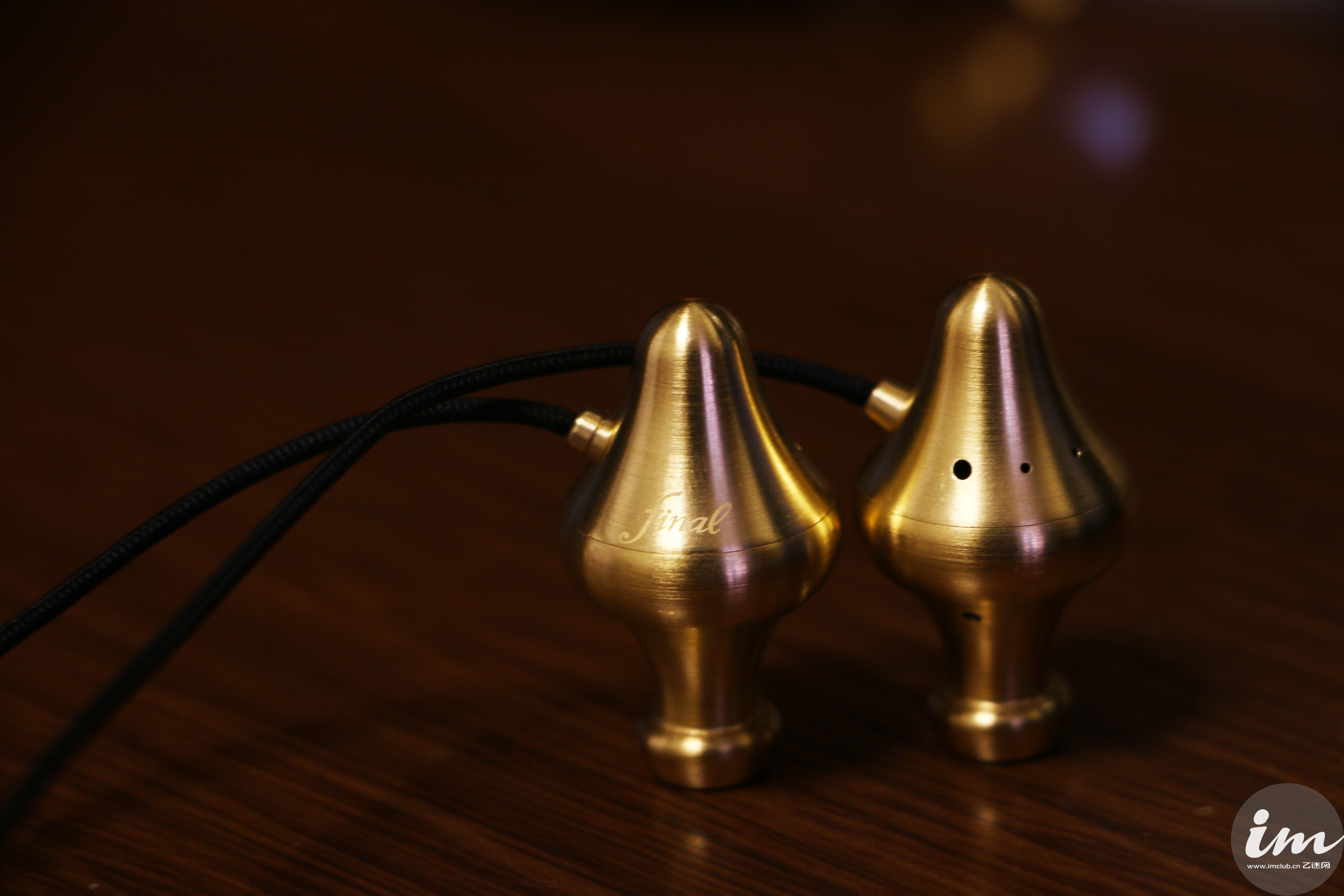 公认最强低音耳塞,目前最顶级的耳塞