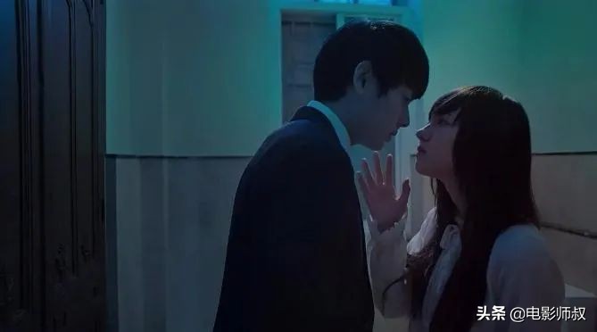 背后凉飕飕的恐怖片,看完让人背后发凉的韩国恐怖电影