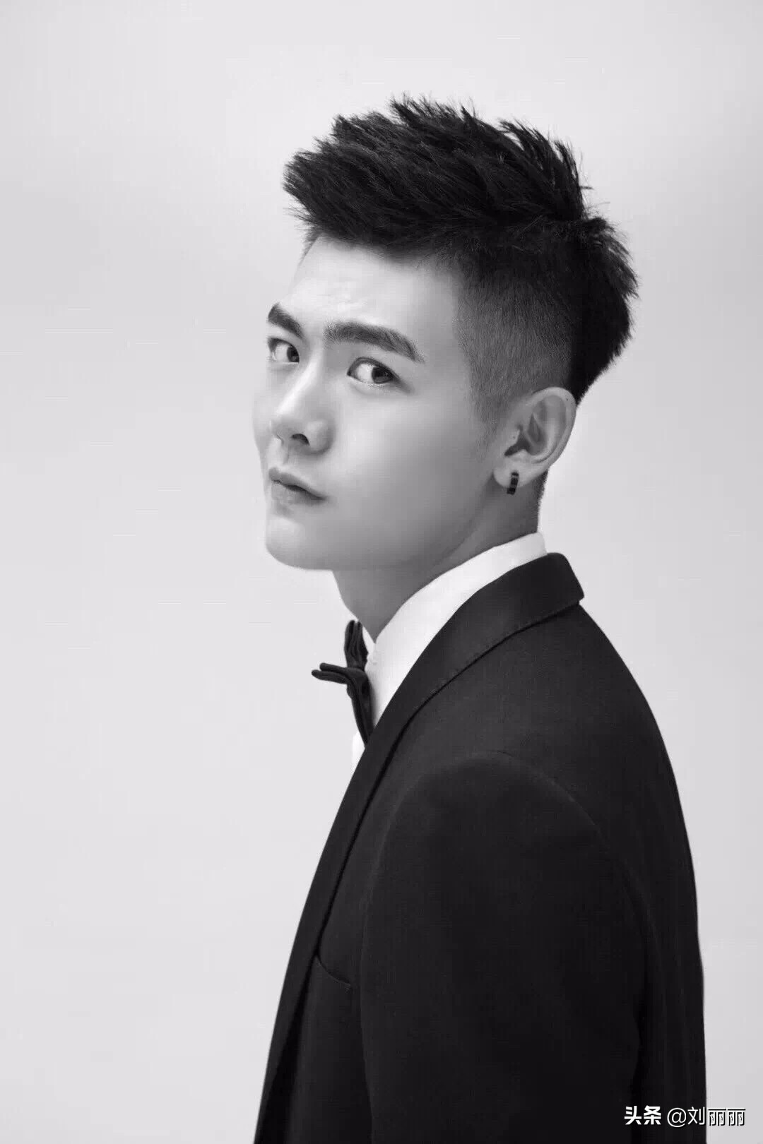 最流行的几款男士发型,香港男士发型特有型