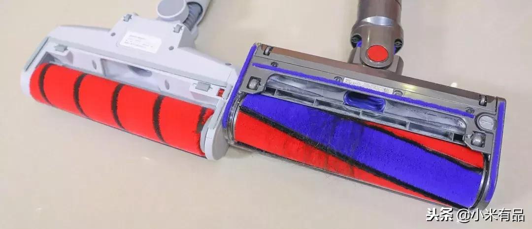 戴森v8和小狗t11吸尘器对比,戴森吸尘器与国产吸尘器吸力对比