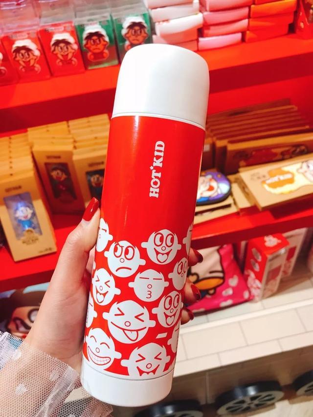 北京第一家旺仔俱乐部来啦！亲测80%你都没吃过！