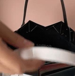 初入职场质感包包推荐,三宅一生包包属于什么档次的包包