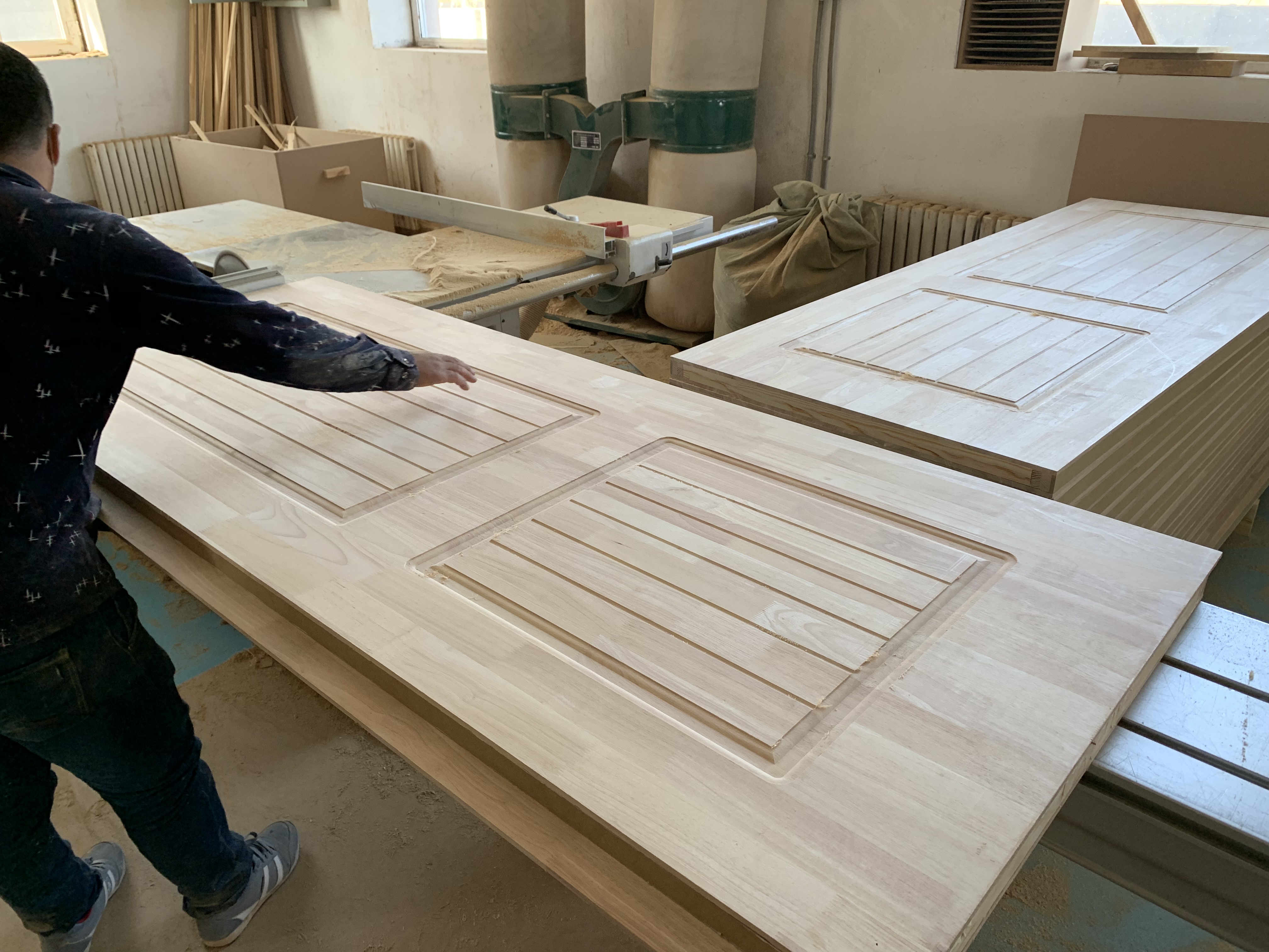 平板木门内部结构,平板门的内部结构