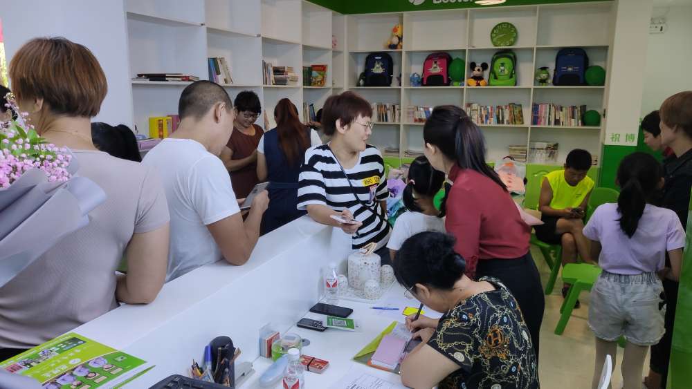 暑期全托班的开班应具备哪些要求,暑托班都有哪些课程