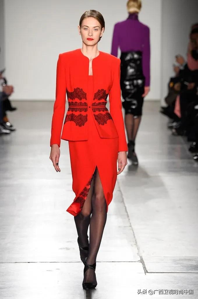 适合年轻人的职场穿搭,职场穿搭尽显干练大气