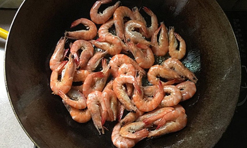 怎么做煮好的海虾做来吃才好吃,海虾怎么做来吃才好吃