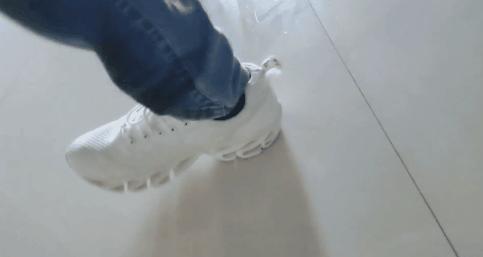 弹簧鞋高弹力20厘米,支撑缓震慢跑鞋性价比天花板