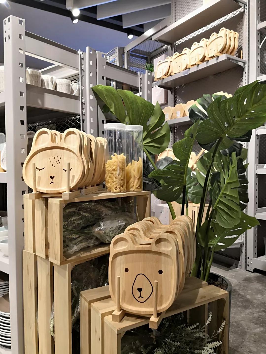 天山路街道百盛优客,天山优客百盛