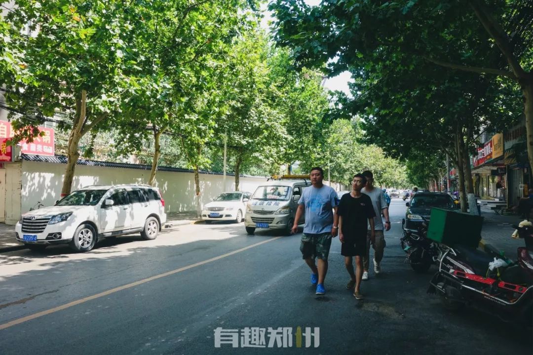 吃不完的饭走不完的路,吃不完的饭逛不完的街