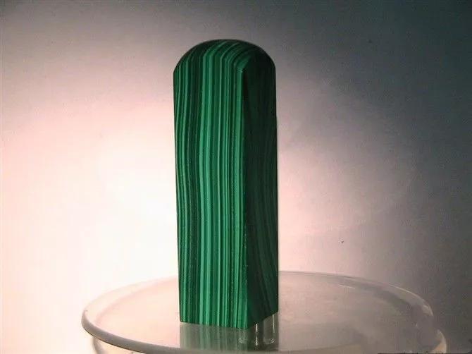 玩玉人的五个特征,玩玉之人最深度解析