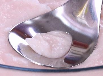鱼丸纯手工怎么做成的,特别滑嫩的鱼丸