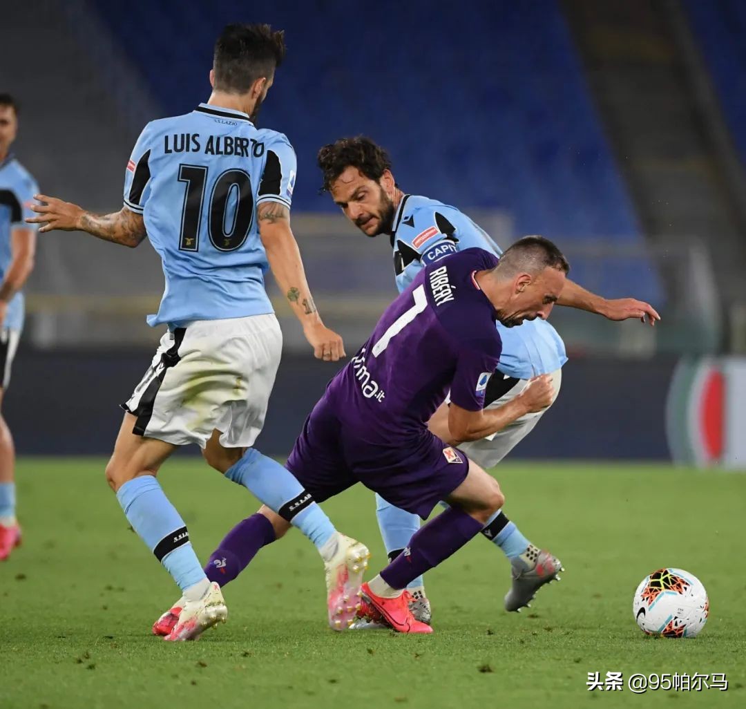 里贝里有没有入选国家队,37岁拿到英超金靴