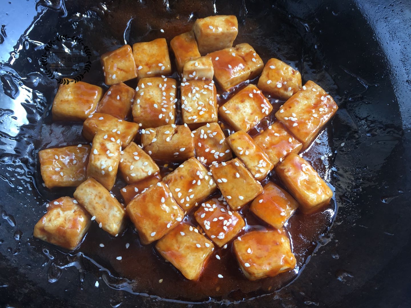 炒豆腐先放豆瓣酱还是豆腐,豆腐怎么炒不碎入味