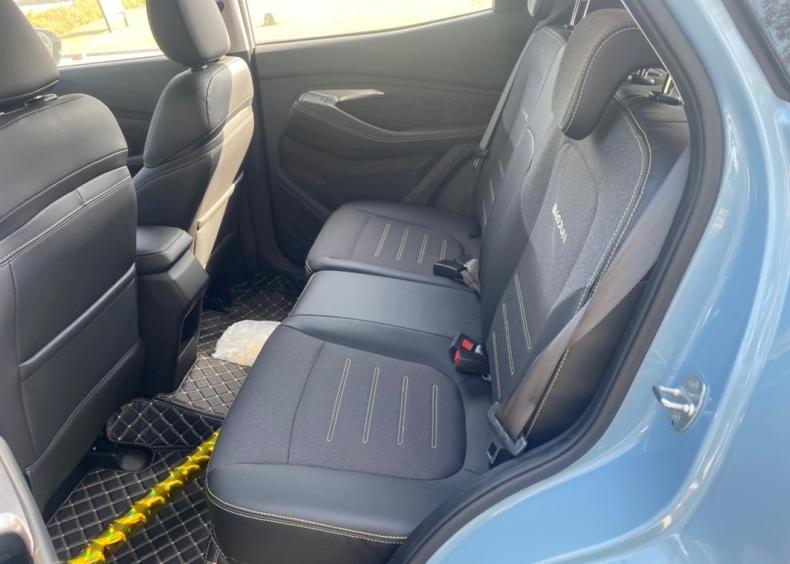 7万提车自动挡,7万提什么车