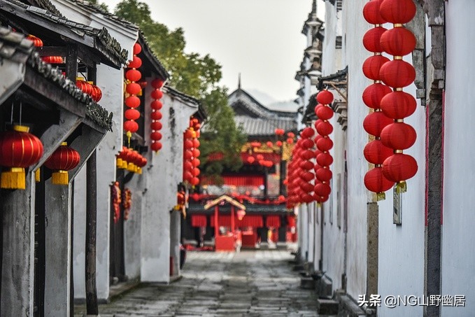 从影片取景地到影视帝国，横店到底有多大？为何被称为大横国？