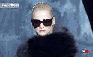 维密超模t台秀高清,维密初代模特t台秀