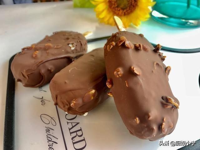 淡奶油梦龙冰淇淋做法,不用淡奶油做出没有冰碴的雪糕