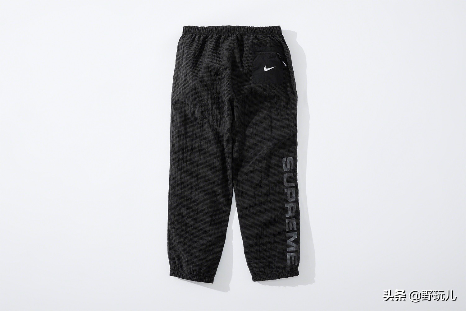 耐克supreme联名两面穿,nikexsupreme双面夹克