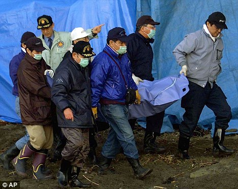 英国空姐事件,英国空姐被捕现场