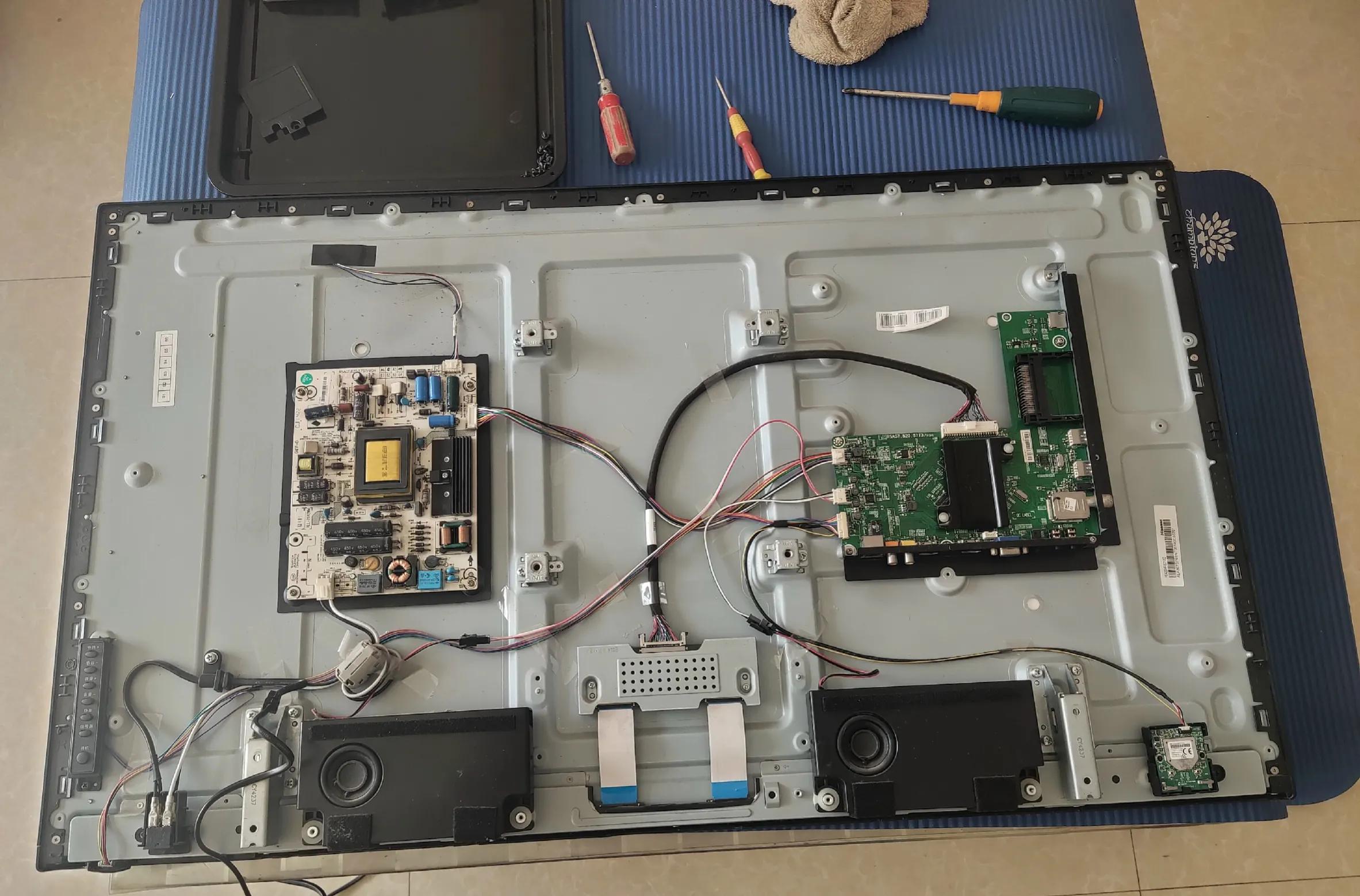 海信led32k300拆屏换灯条方法,海信led42h130灯条更换