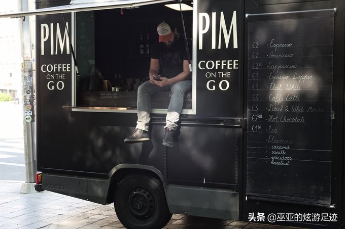 琚獕涓烘娲查閮界殑甯冮瞾濉炲皵 (娆ф床棣栭兘甯冮瞾濉炲皵)