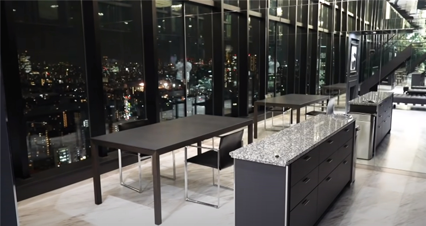 日本第一牛罗兰,日本第一牛罗兰现状