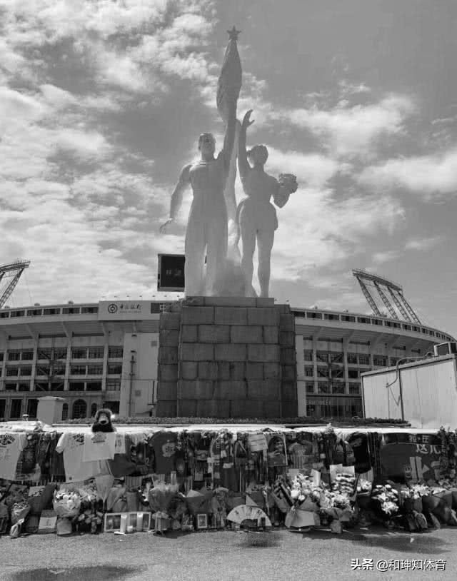 祭奠那些逝去的回忆,祭奠这些年逝去的青春